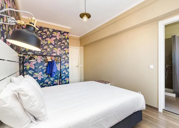 Dome Alvares Cabral Lisbona